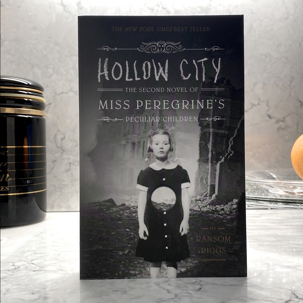 Hollow City Book by Ransom Riggs